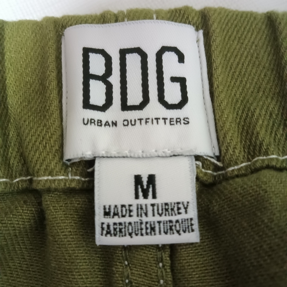 Bdg Urban Outfitters Pull On Contrast Shorts Olive Green  Size M NWT - Picture 6 of 9
